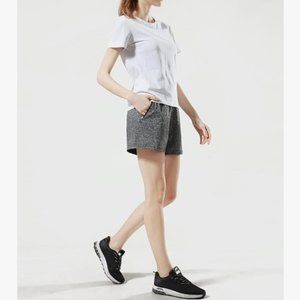 Women's Size XL Moisture Wicking Shorts w/ Zipper Pockets cute, soft, comfy, NWT